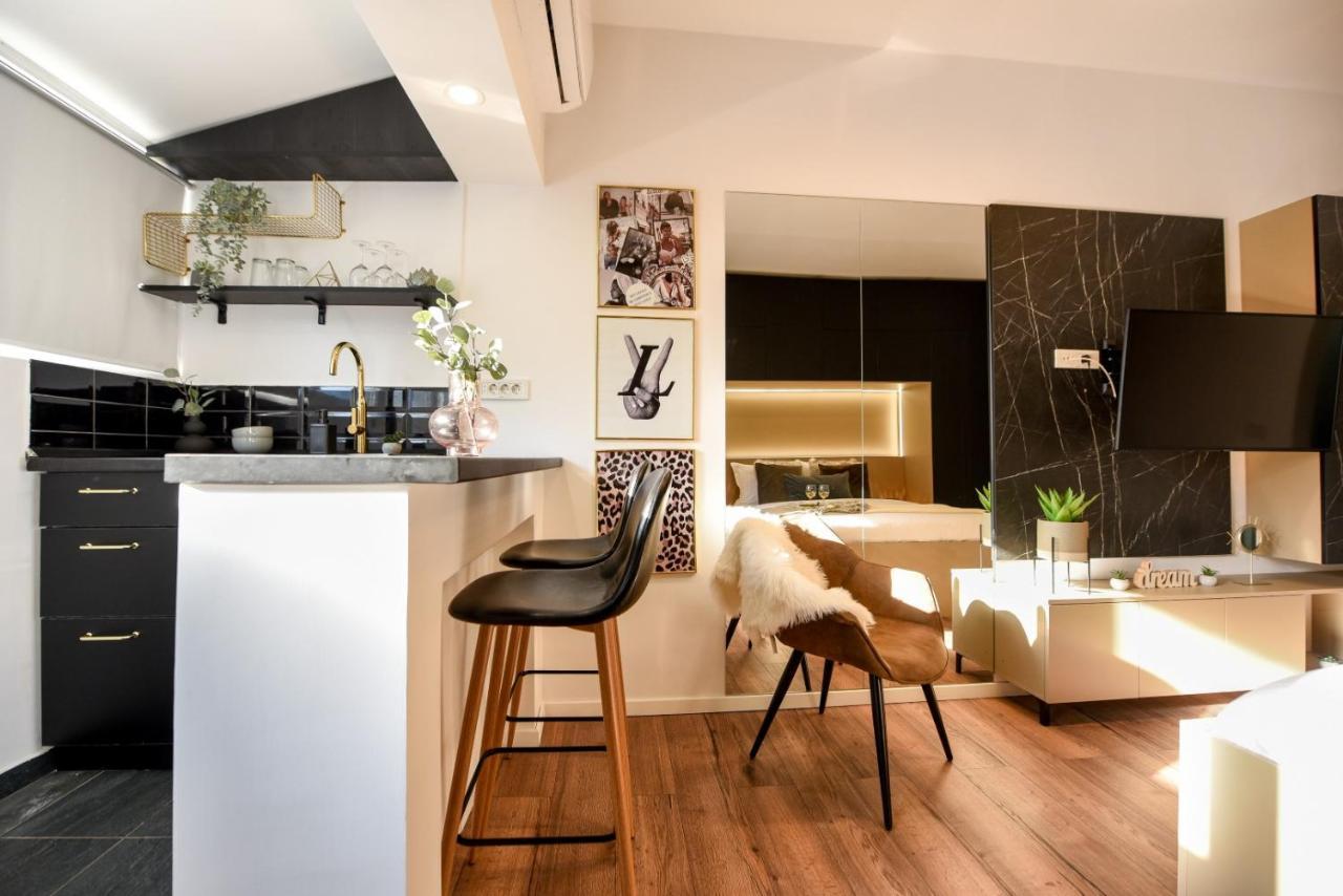 Calea Victoriei Modern Studio - Escape In The City Center Bukareszt Zewnętrze zdjęcie