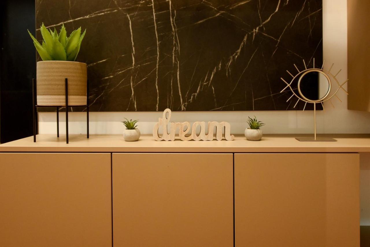 Calea Victoriei Modern Studio - Escape In The City Center Bukareszt Zewnętrze zdjęcie